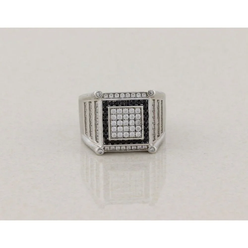 Men's Blue & White Cubic Zirconia Ring Size 10 1/4
